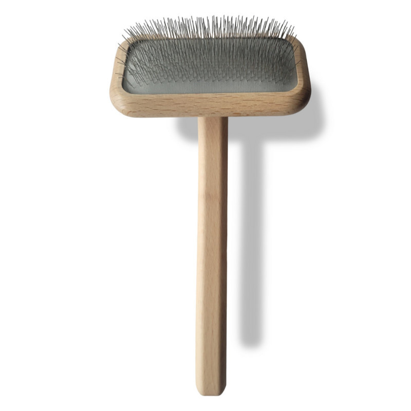 Kotai Wooden slicker brush with rubber coating