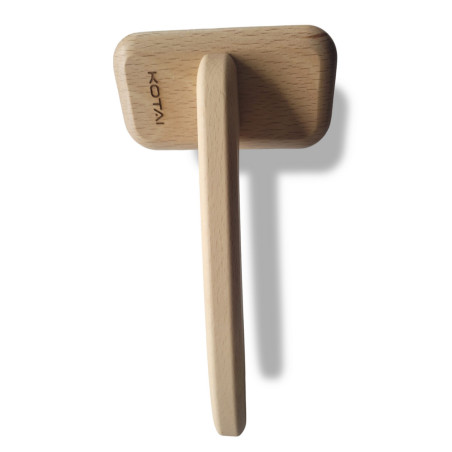 Kotai Wooden slicker brush with rubber coating
