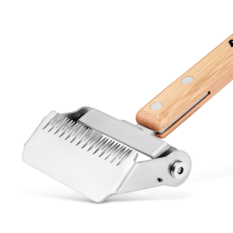 Artero Zeus P994 professional flexible undercoat rake for dogs